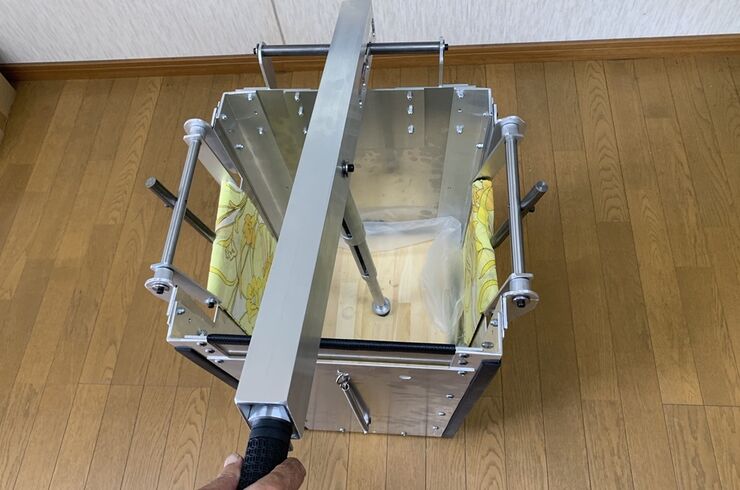 圧縮棒で押す